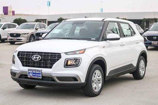 2026 Hyundai VENUE SE
