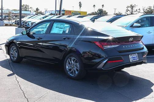 2026 Hyundai ELANTRA HEV Blue