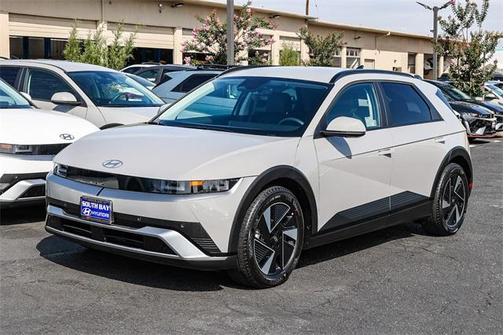 2025 Hyundai IONIQ 5 SEL