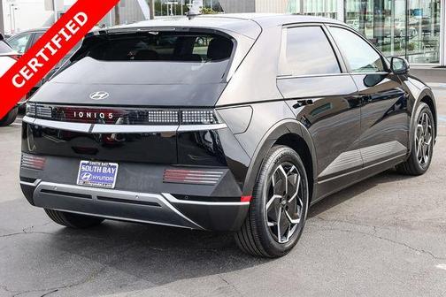 2024 Hyundai IONIQ 5 SE Standard Range