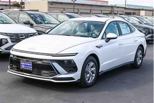 2026 Hyundai SONATA SE