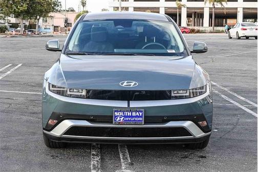 2026 Hyundai IONIQ 5 SE Standard Range