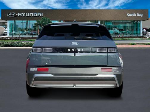 2026 Hyundai IONIQ 5 SE Standard Range