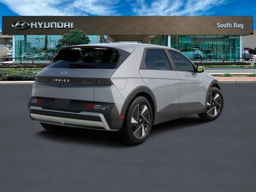 2025 Hyundai IONIQ 5 SE