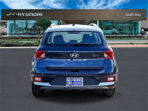 2023 Hyundai VENUE Limited
