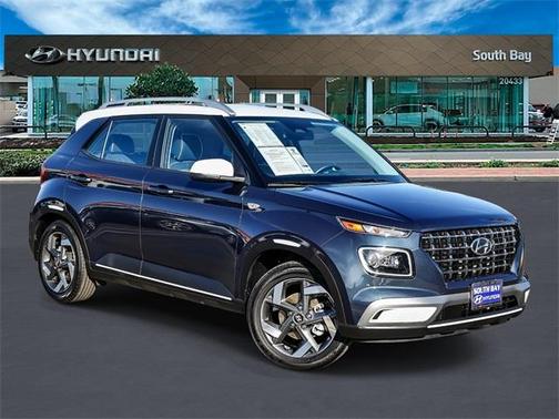 2023 Hyundai VENUE Limited