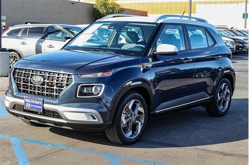 2023 Hyundai VENUE Limited