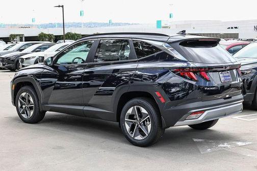 Deep Sea 2026 Hyundai TUCSON Hybrid SEL