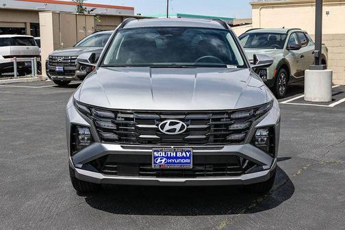 Shimmering Silver 2026 Hyundai TUCSON SEL Premium