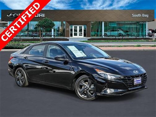 2023 Hyundai ELANTRA SEL