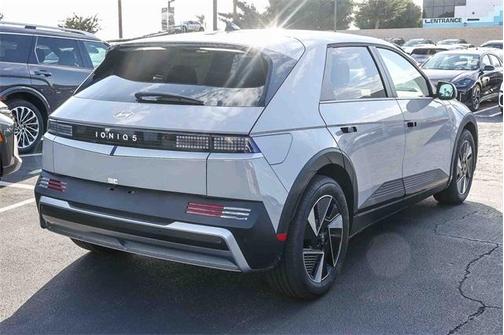 2025 Hyundai IONIQ 5 SE