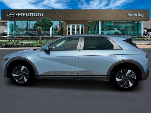 2026 Hyundai IONIQ 5 SE