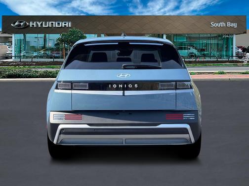 2026 Hyundai IONIQ 5 SE