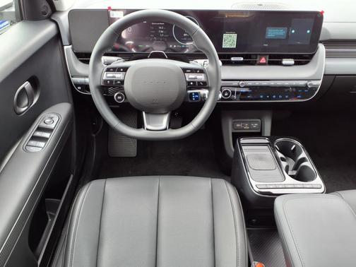 2025 Hyundai IONIQ 5 SEL