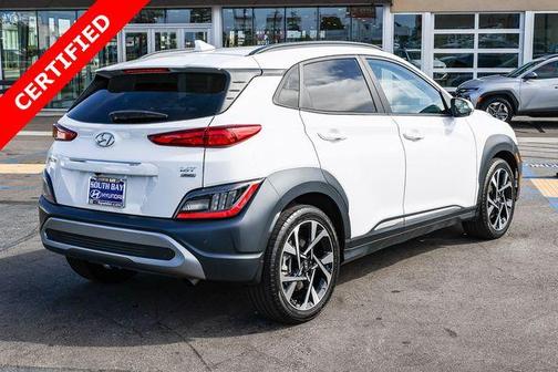 Lunar White 2023 Hyundai KONA Limited