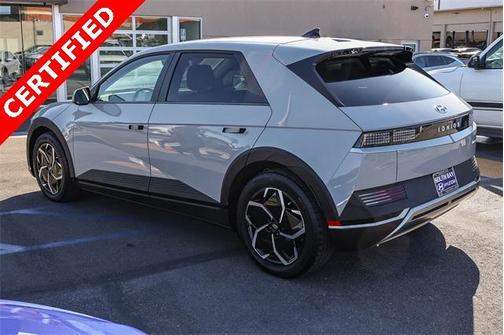 2024 Hyundai IONIQ 5 SEL