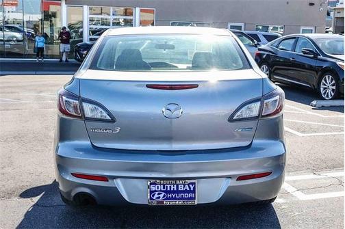 2013 Mazda Mazda3 i Sport