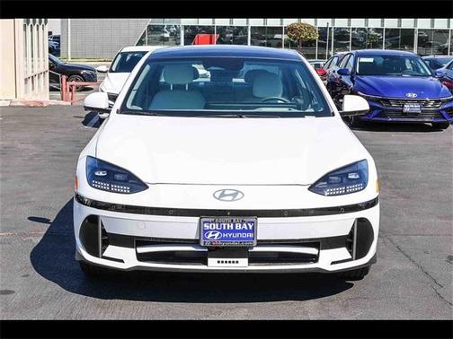 2025 Hyundai IONIQ 6 Limited