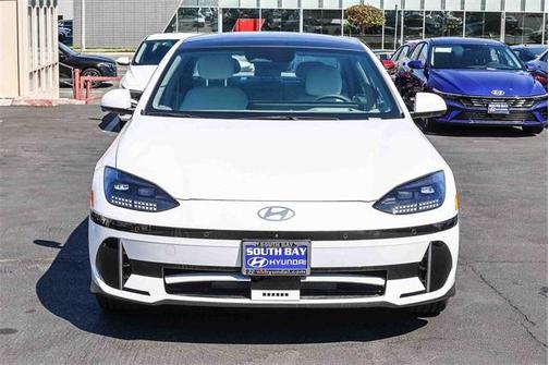2025 Hyundai IONIQ 6 Limited