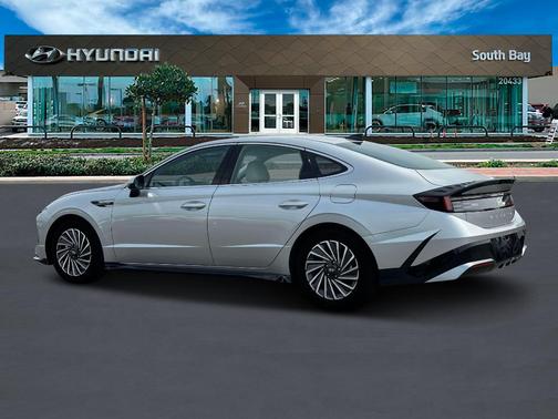2025 Hyundai SONATA Hybrid Limited