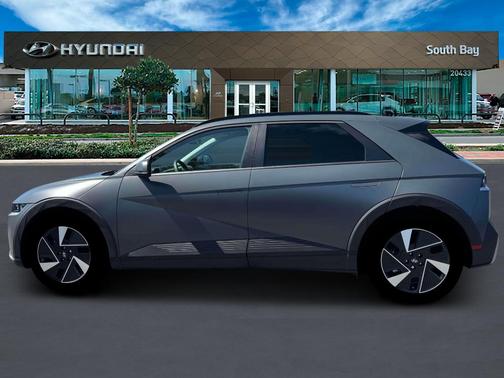 2025 Hyundai IONIQ 5 SEL