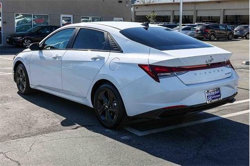 2023 Hyundai ELANTRA HEV Blue