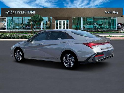 2026 Hyundai ELANTRA HEV Limited