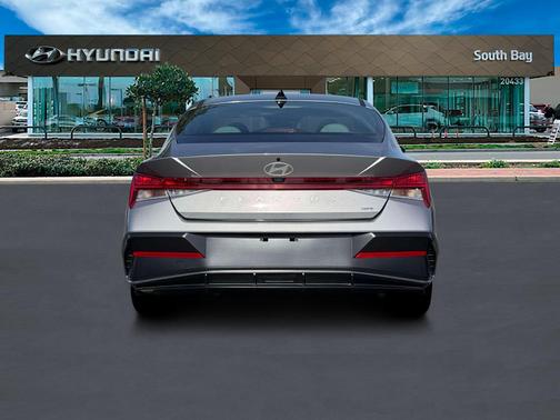 2026 Hyundai ELANTRA HEV Limited