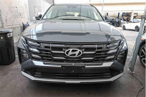 2025 Hyundai TUCSON SEL