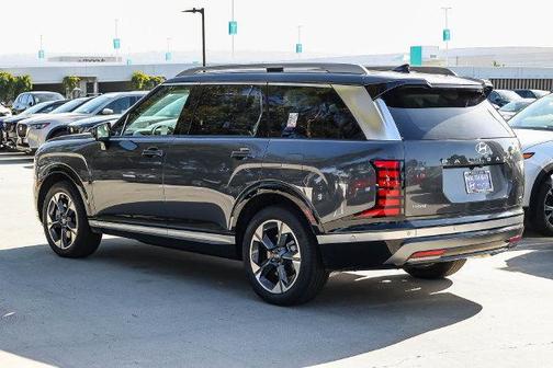 Gray Pearl 2027 Hyundai PALISADE Limited