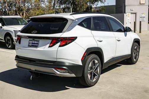 White Pearl 2026 Hyundai TUCSON SEL
