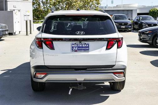 White Pearl 2026 Hyundai TUCSON SEL
