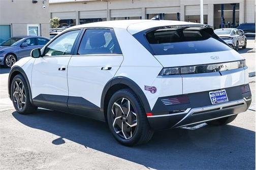 2024 Hyundai IONIQ 5 SEL