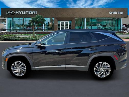 Phantom Black 2026 Hyundai TUCSON Limited
