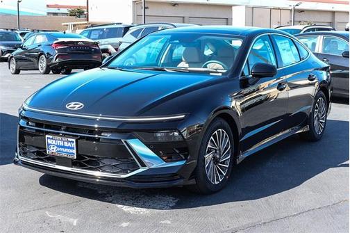 2026 Hyundai SONATA Hybrid Limited