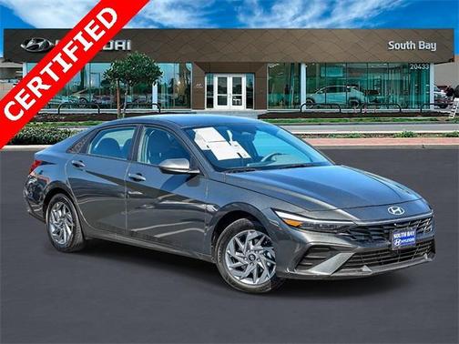 2024 Hyundai ELANTRA SEL