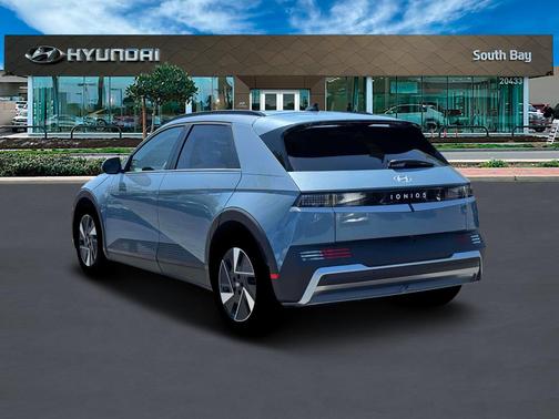 2025 Hyundai IONIQ 5 SEL