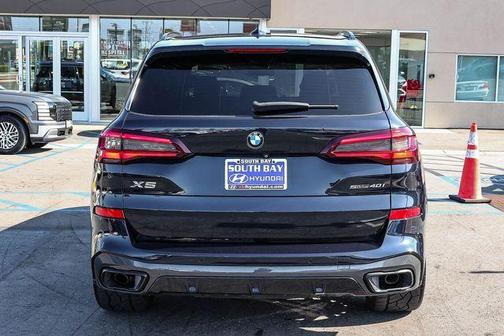 Carbon Black Metallic 2022 BMW X5 sDrive40i