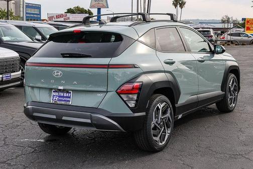 2026 Hyundai KONA SEL Premium