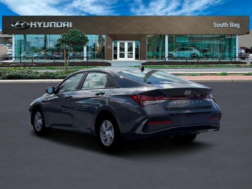 Gray 2026 Hyundai ELANTRA SE