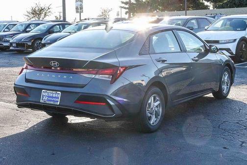 Gray 2026 Hyundai ELANTRA SE