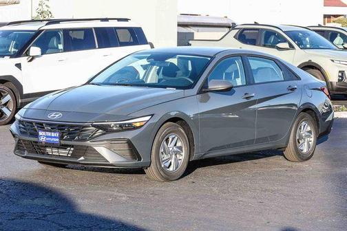 Gray 2026 Hyundai ELANTRA SE