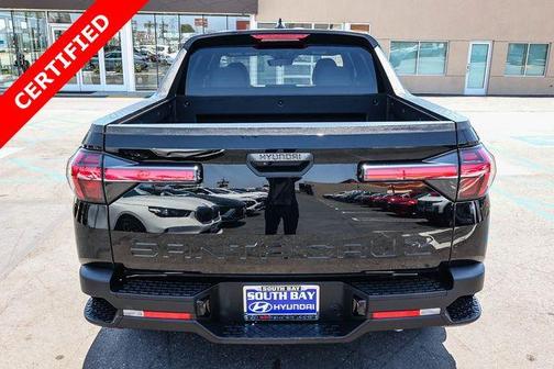 Phantom Black 2025 Hyundai SANTA CRUZ SE