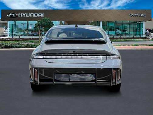 2025 Hyundai IONIQ 6 Limited