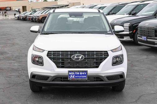2026 Hyundai VENUE SE