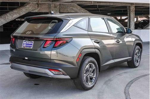 2026 Hyundai TUCSON Hybrid Blue SE