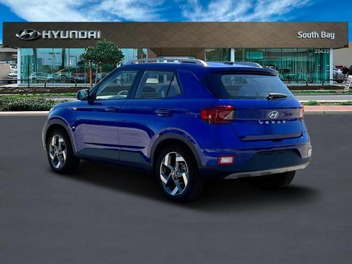 2025 Hyundai VENUE Limited