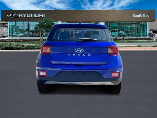 2025 Hyundai VENUE Limited