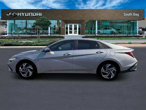 2026 Hyundai ELANTRA HEV Limited