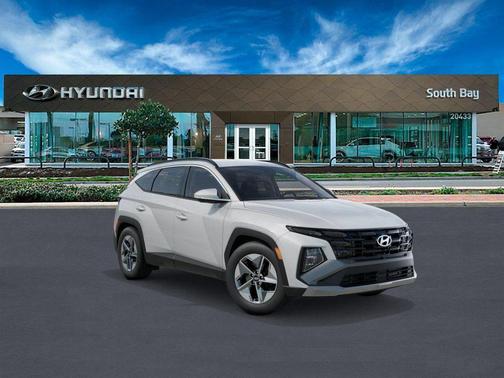 White Pearl 2026 Hyundai TUCSON SEL